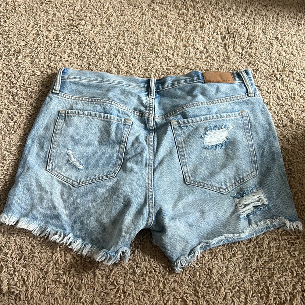 shorts - Picture 2 of 2